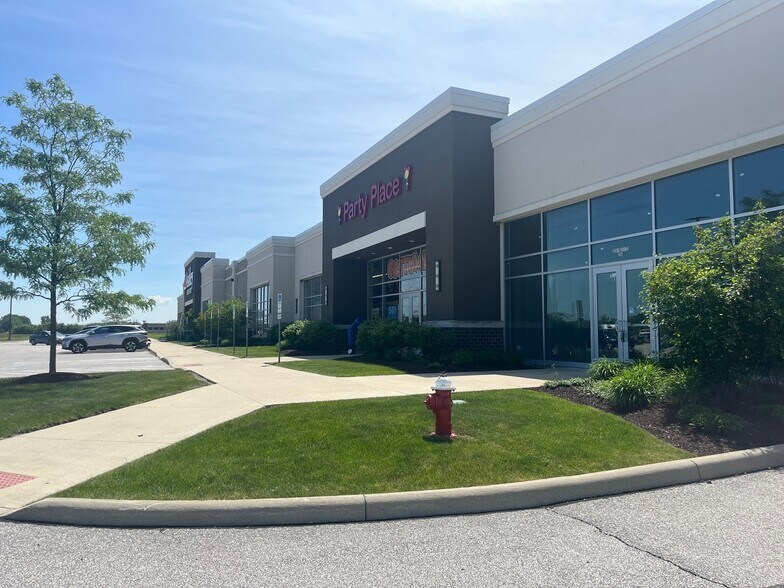 More Photos Of 35425 Chester Rd, Avon General Retail For Lease