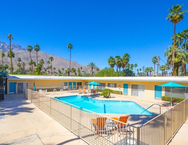 More Photos Of 1680 E Palm Canyon Dr, Palm Springs Apartments For Sale