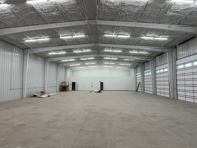More Photos Of 4151 S Lynn Dr, Fort Mohave Warehouse For Sale