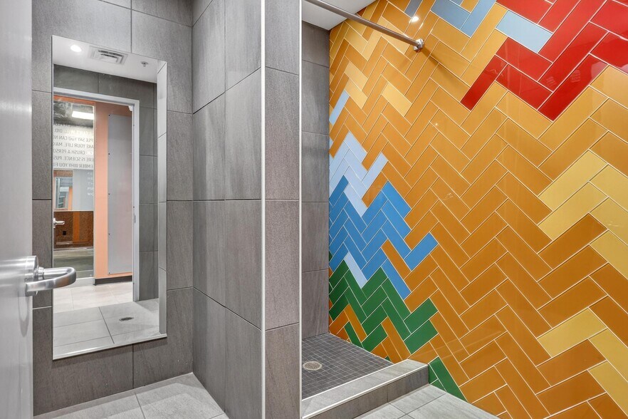 More Photos Of 682 Paul Huff Pky NW, Cleveland Storefront For Lease