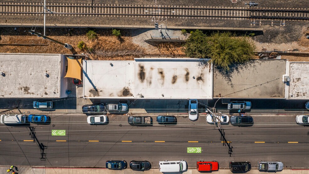 More Photos Of 780 Old County Rd, Belmont Service For Lease