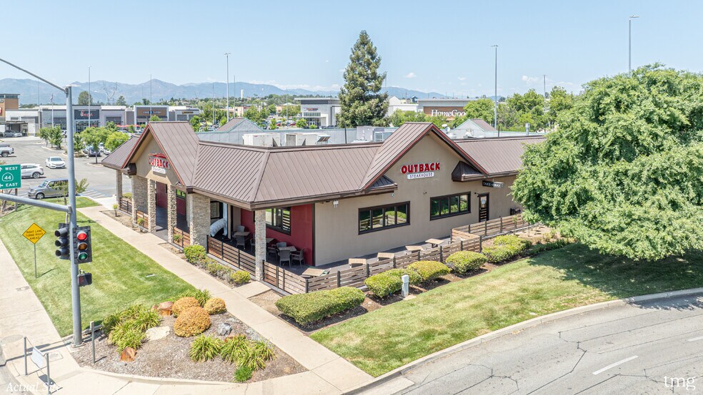More Photos Of 910 Dana Dr, Redding Restaurant For Sale