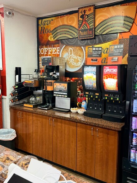 More Photos Of 201 S Highway 63, Freeburg Convenience Store For Sale