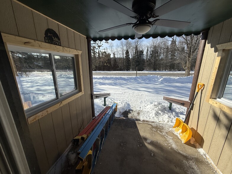 More Photos Of 1640 W US-2, Crystal Falls Restaurant For Sale