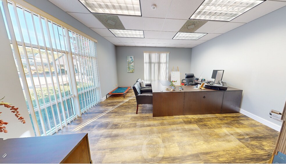 More Photos Of 1400-1414 Village Harbor Dr, Lake Wylie Medical For Lease