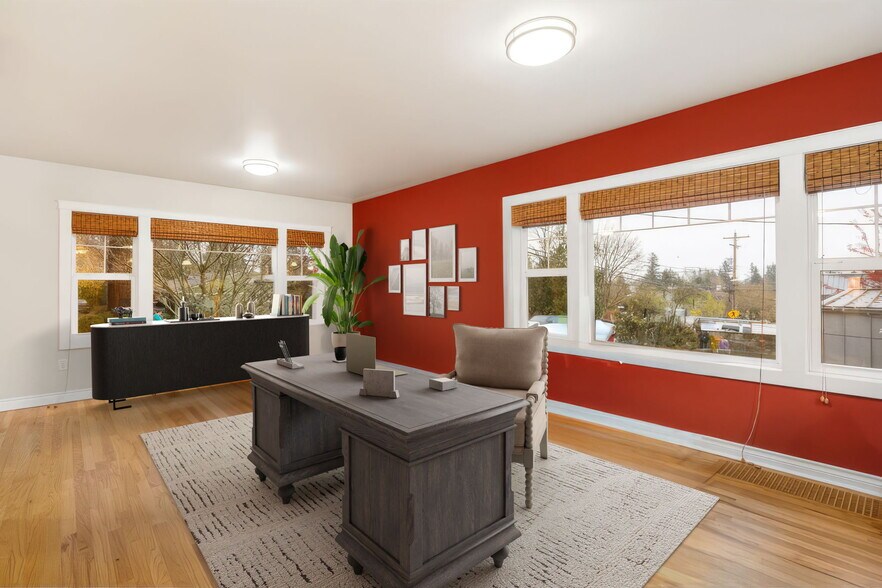 More Photos Of 7307 SW Capitol Hwy, Portland Office Residential For Sale