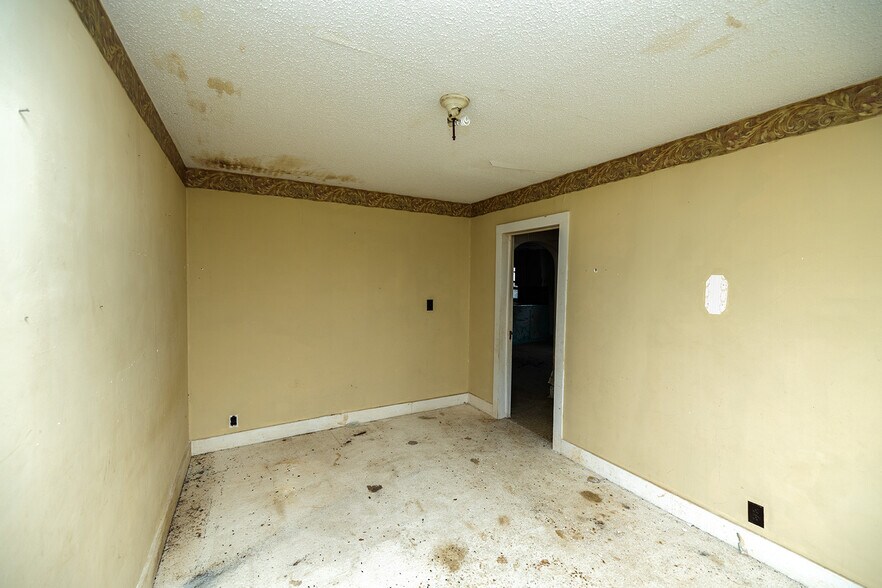 More Photos Of 2216 E Ford St, Valley Center Land For Sale