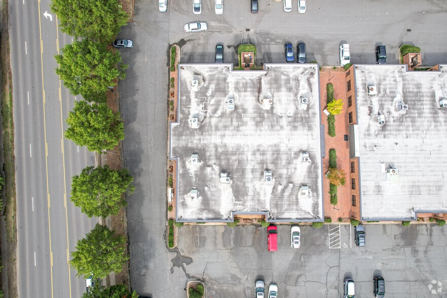 More Photos Of 228 Westinghouse Blvd, Charlotte Office For Lease