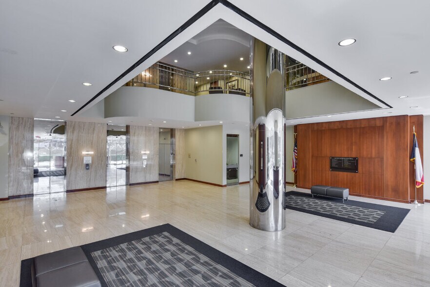 More Photos Of 10100 N Central Expy, Dallas Office For Lease