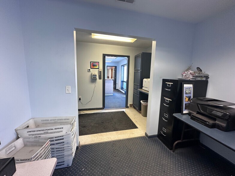 More Photos Of 3160 Continental Dr, Traverse City Warehouse For Sale