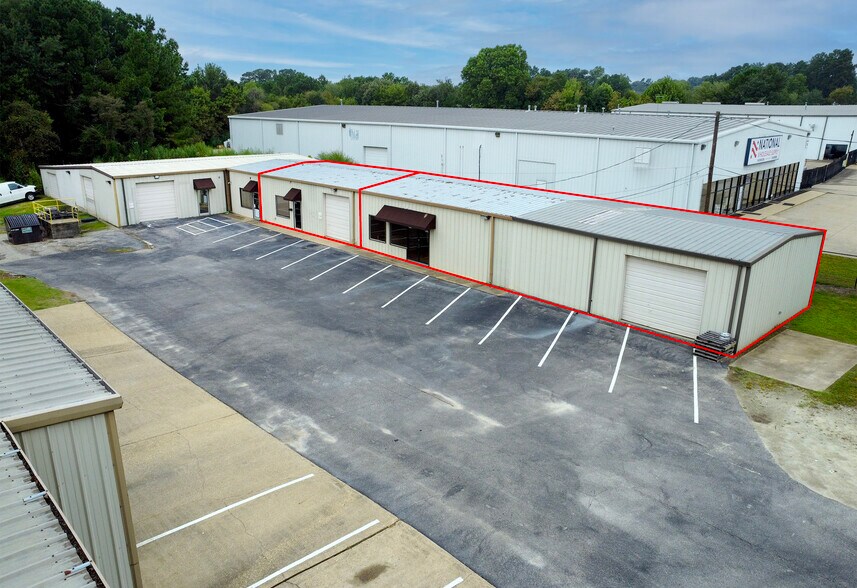 More Photos Of 13306 State Highway 110 S, Tyler Warehouse For Lease
