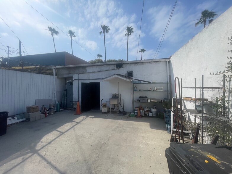 Primary Photo Of 8554 Washington Blvd, Culver City Bar For Sale