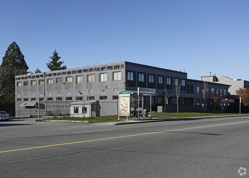 More Photos Of 7825 Edmonds St, Burnaby Flex For Lease