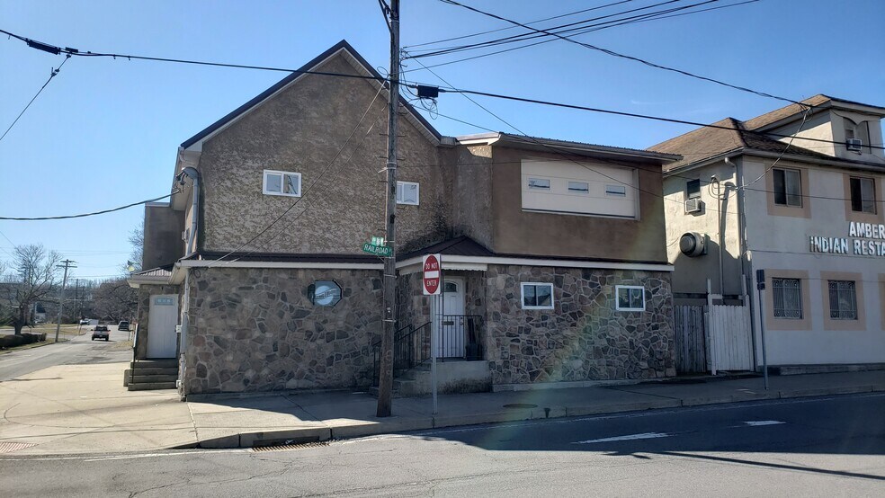 More Photos Of 3501 Birney Ave, Moosic Sports And Entertainment For Sale