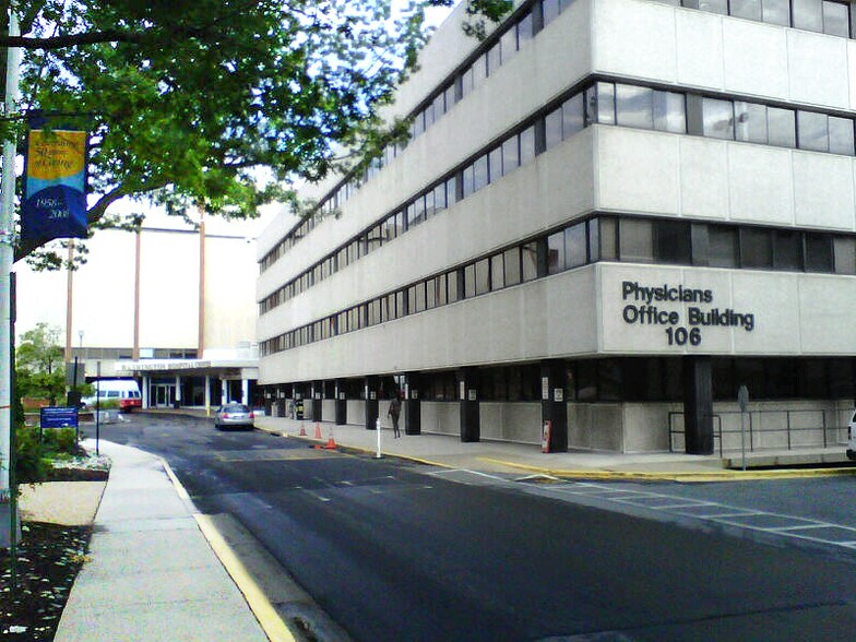 Primary Photo Of 106B Irving St NW, Washington Medical For Lease