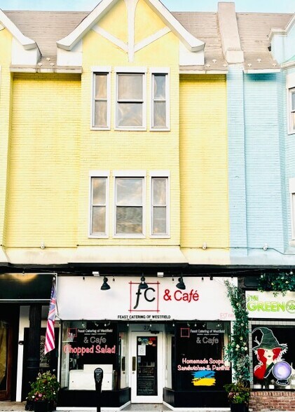 More Photos Of 21-27 Elm St, Westfield Storefront For Lease