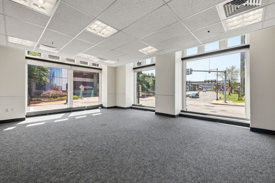 More Photos Of 210 South St, Boston Apartments For Sale