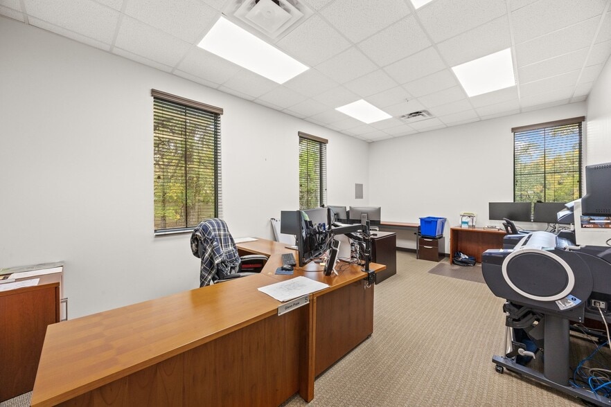 More Photos Of 301 Denali Pass, Cedar Park Office For Lease