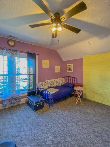 More Photos Of 142 W 5th Ave, Denver Office For Sale