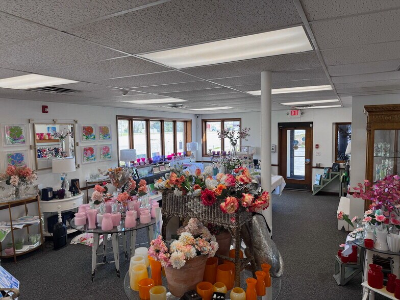 More Photos Of 2601 S 6th St, Springfield Medical For Lease