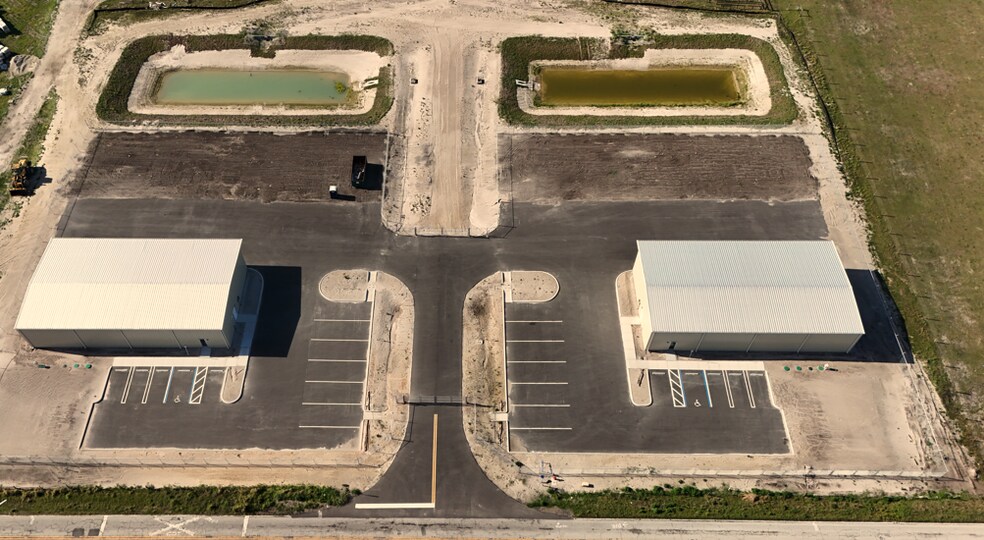 More Photos Of 00 Jamison Road Rd, Mulberry Industrial For Lease