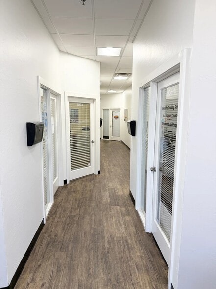 More Photos Of 428 S Gilbert Rd, Gilbert Office For Lease
