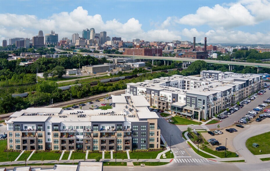 More Photos Of 701 Berkley Pky, Kansas City Apartments For Lease