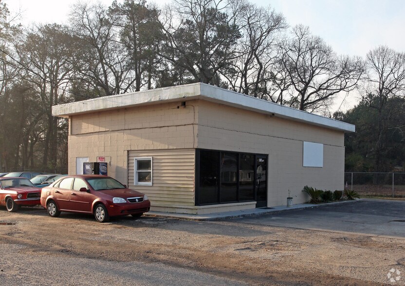 More Photos Of 1103 Bacons Bridge Rd, Summerville Unknown For Lease