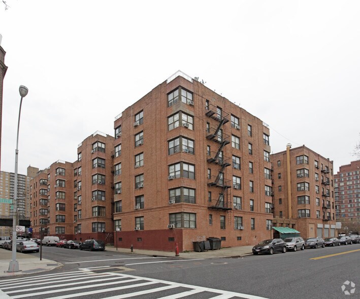 More Photos Of 3100 Ocean Pky, Brooklyn Apartments For Lease