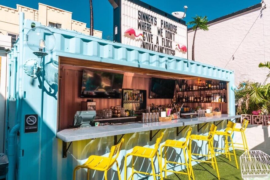 More Photos Of 937 Central Ave, Saint Petersburg Restaurant For Sale