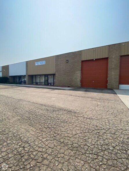 More Photos Of 505 Nucla Way, Aurora Warehouse For Lease