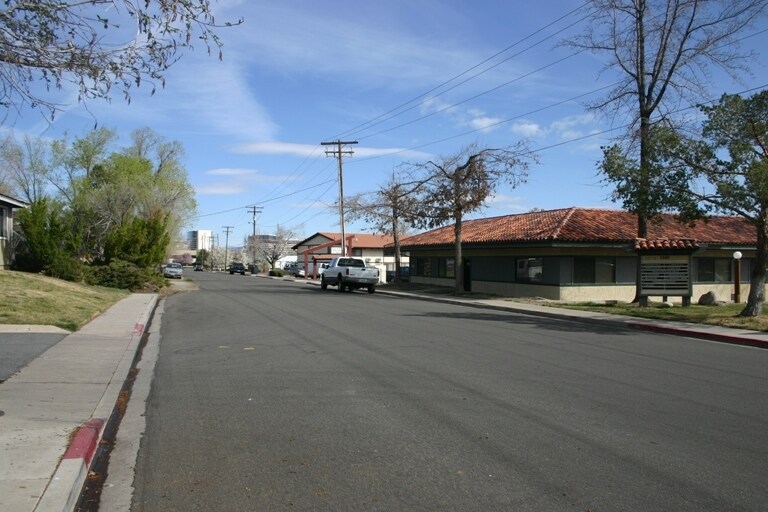 More Photos Of 3680 Grant Dr, Reno Medical For Sale