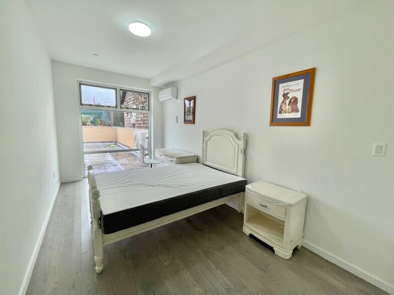 More Photos Of 150-30 12th Ave, Whitestone Apartments For Sale