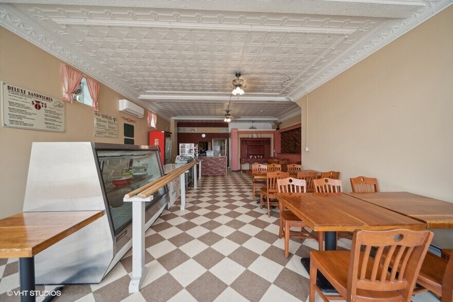 More Photos Of 1407 Franklin St, Michigan City Restaurant For Sale
