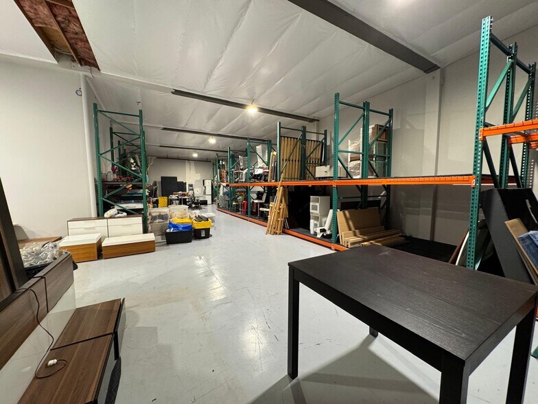 More Photos Of 2625 E Carson St, Carson Supermarket For Sale