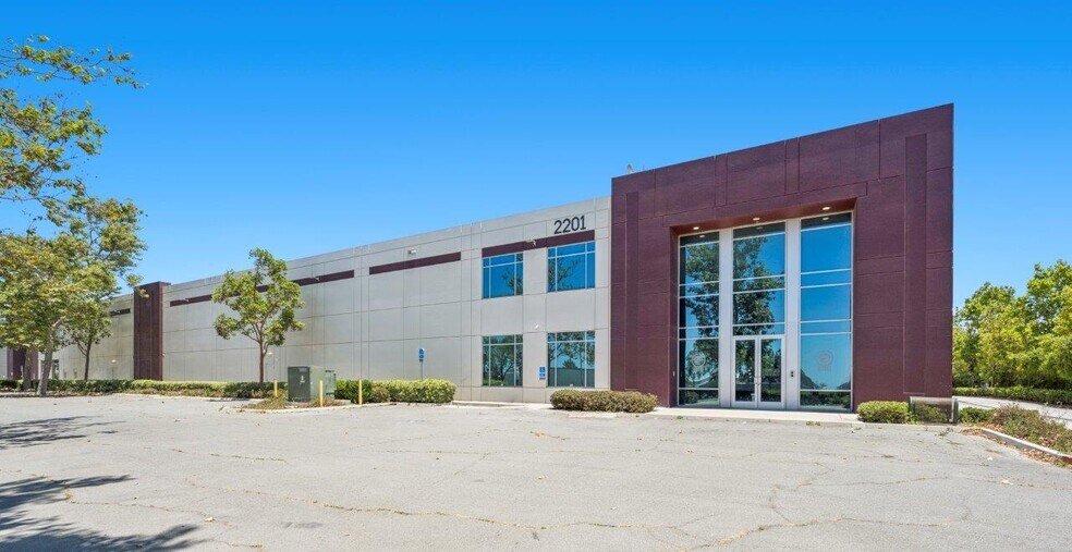 Primary Photo Of 2201 Britannia Blvd, San Diego Warehouse For Lease