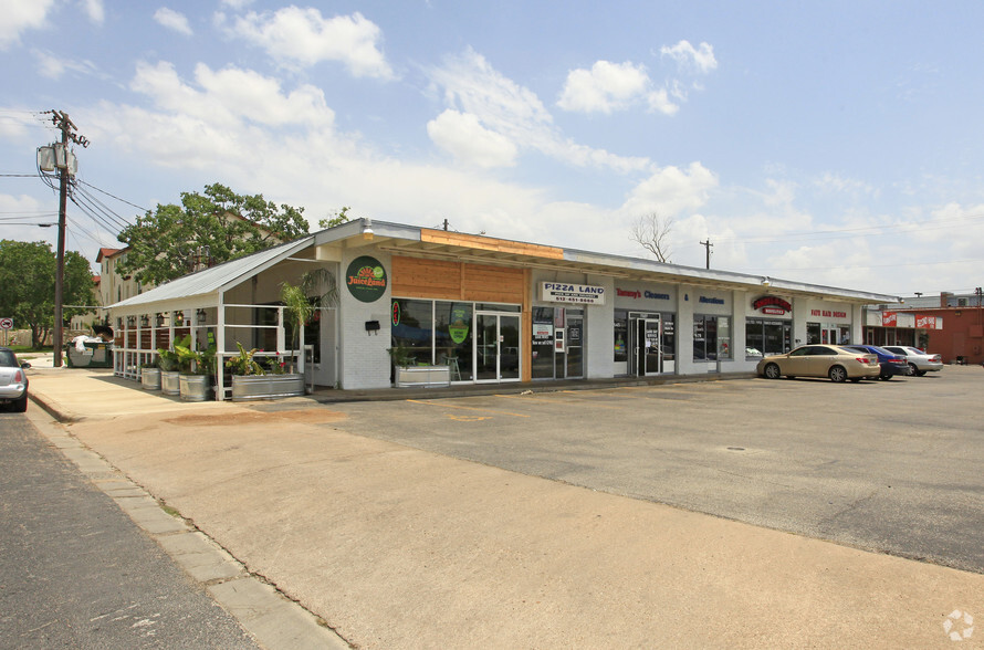 Primary Photo Of 7321-7329 Burnet Rd, Austin Unknown For Lease