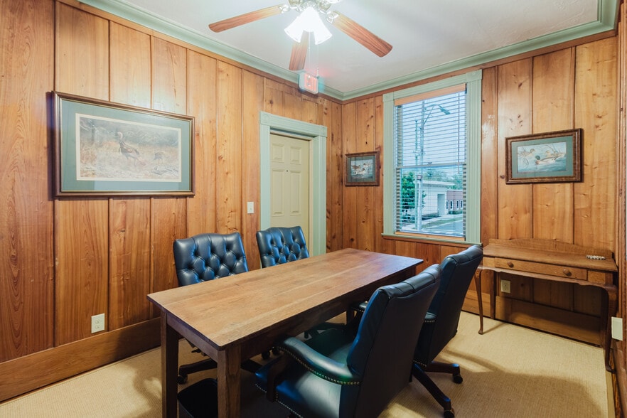 More Photos Of 37951 Meridian Ave, Dade City Office For Sale