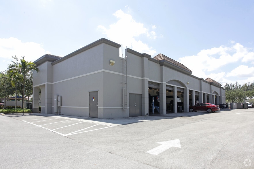 More Photos Of 4644 Coral Ridge Dr, Coral Springs Service For Lease