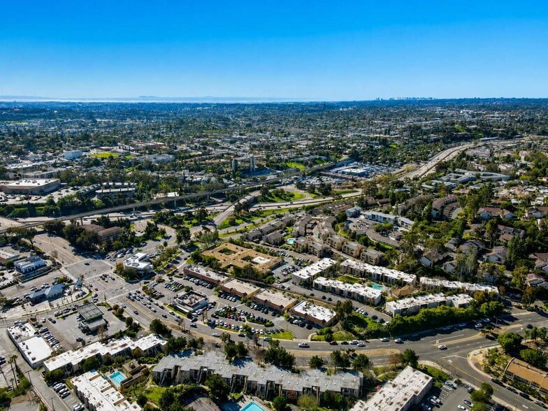 More Photos Of 5260-5316 Baltimore Dr, La Mesa Unknown For Lease