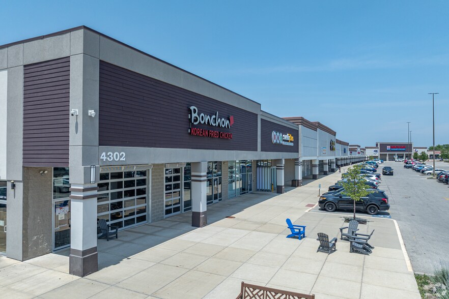 Primary Photo Of 4302-4442 E New York St, Aurora Unknown For Lease