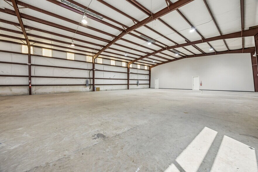 Primary Photo Of 6819 Theall Rd, Houston Industrial For Sale