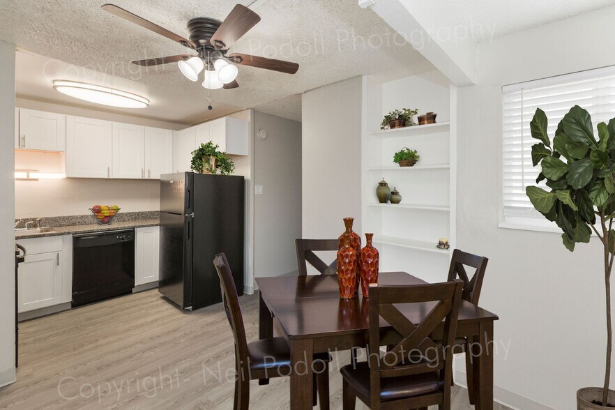 More Photos Of 3349 E Fountain Blvd, Colorado Springs Apartments For Sale