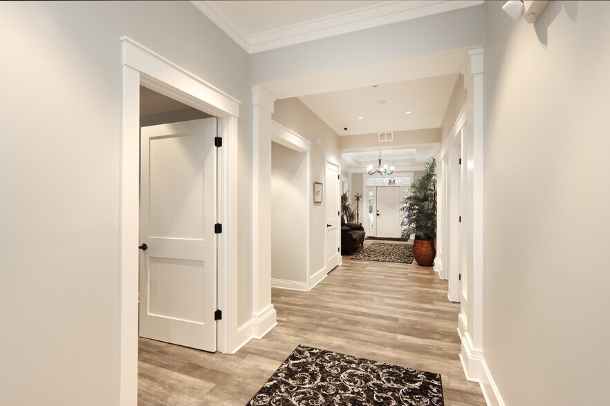 More Photos Of 4311 E Genesee St, De Witt Medical For Sale