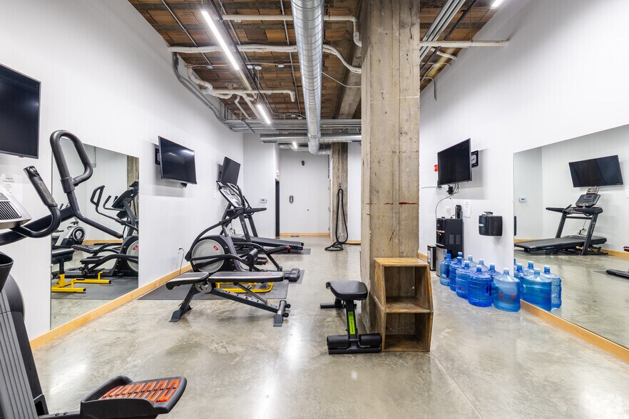 More Photos Of 103 Virginia St, Sioux City Apartments For Lease