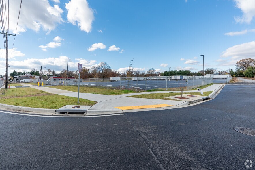 More Photos Of 11320 Baltimore Ave, Beltsville Land For Lease