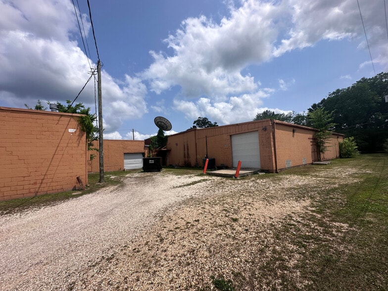 More Photos Of 525 Avenue V St, Bogalusa Office For Sale