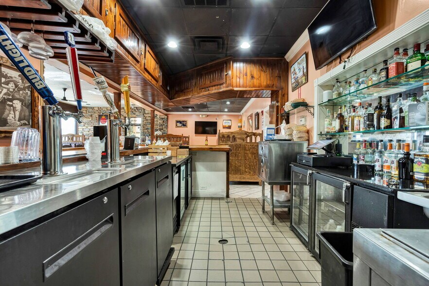 More Photos Of 2311 Chattanooga Rd, Dalton Freestanding For Sale