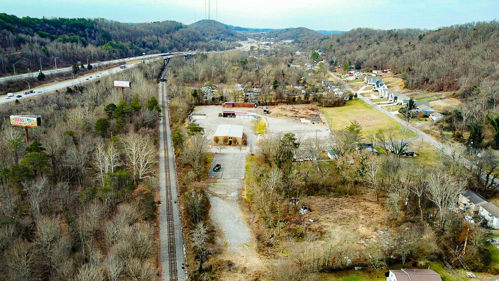 More Photos Of 4605 Vie St, Knoxville Warehouse For Lease