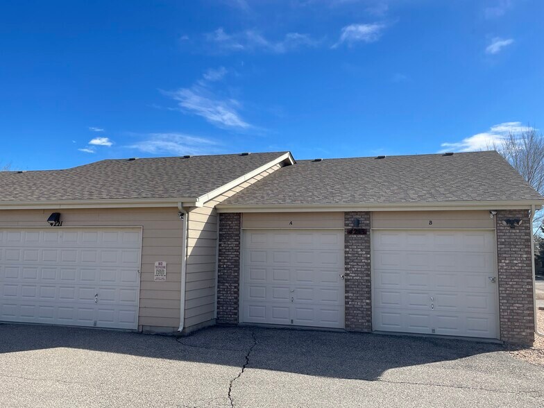 More Photos Of 4194-4208 N Garfield Ave, Loveland Office For Lease